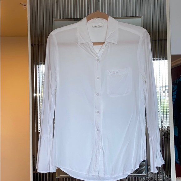 🌊BeachLunchLounge Ruffle Sleeve Blouse - Picture 2 of 6